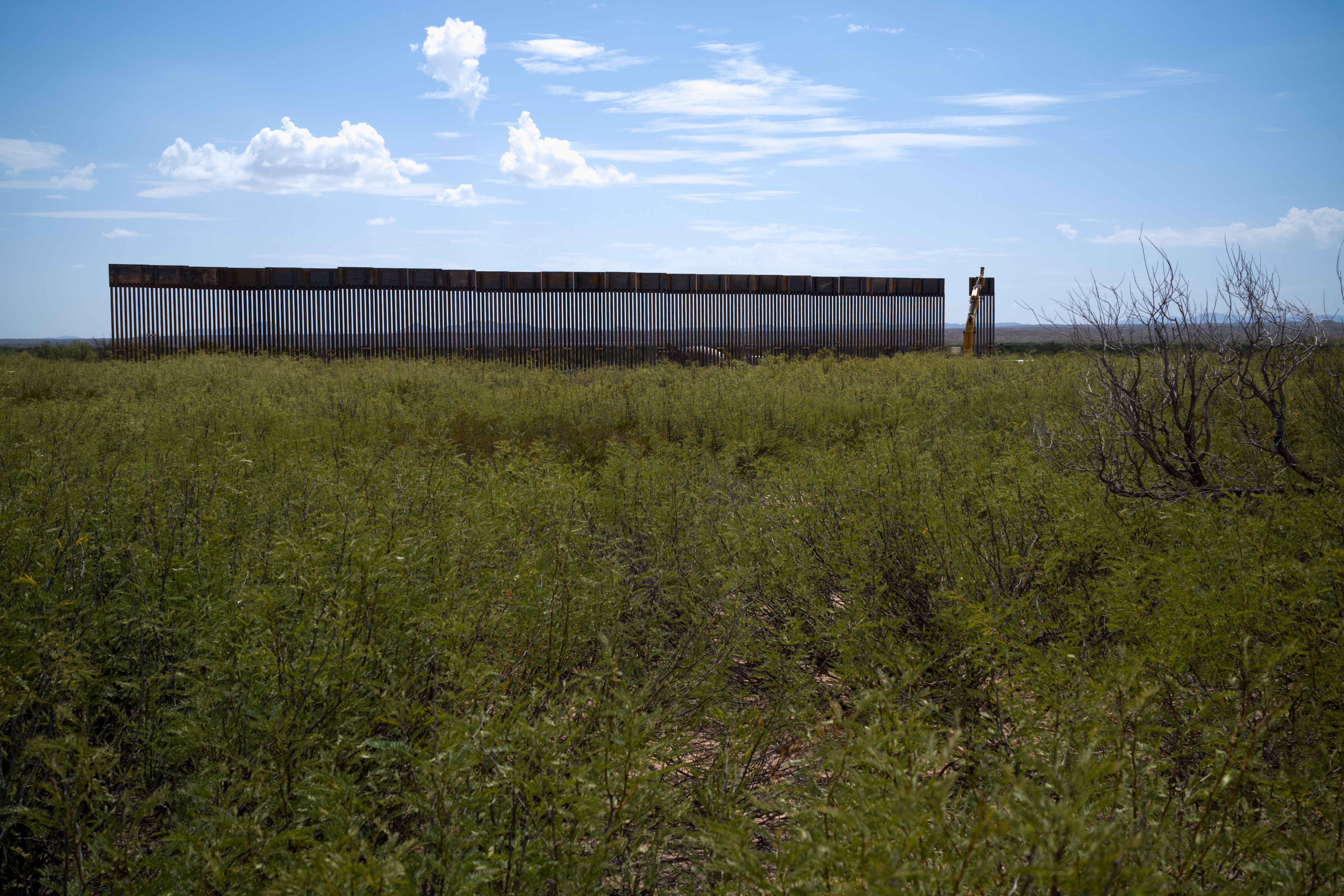 Trump administration asks Supreme Court to lift Big Bend border wall injunction