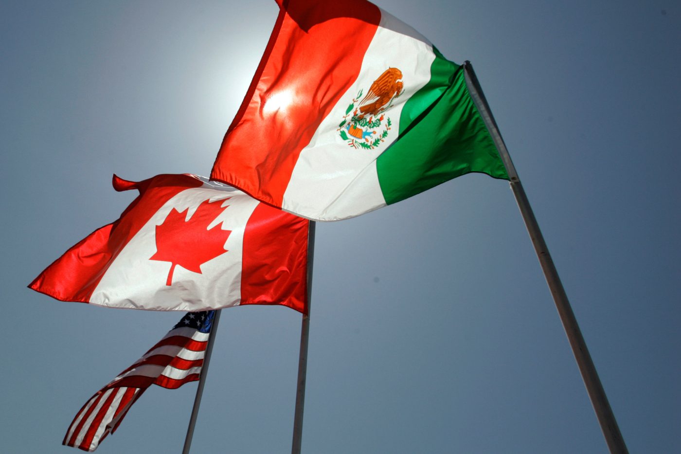Trump Administration Lets USMCA Expiration Loom, Pushes for New Talks with Mexico
