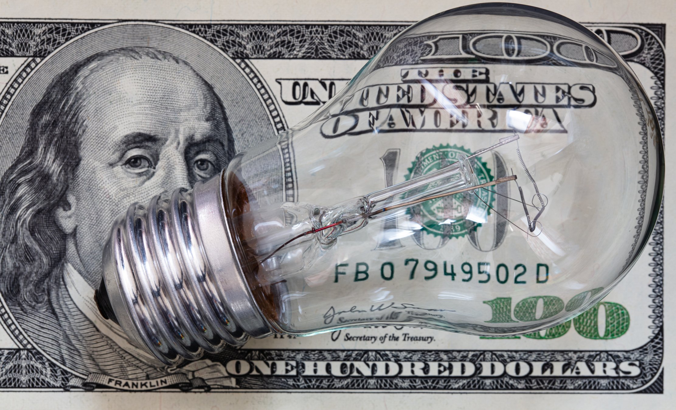 Trump Administration Seeks to End $4 Billion Energy Aid Amid Price Surge