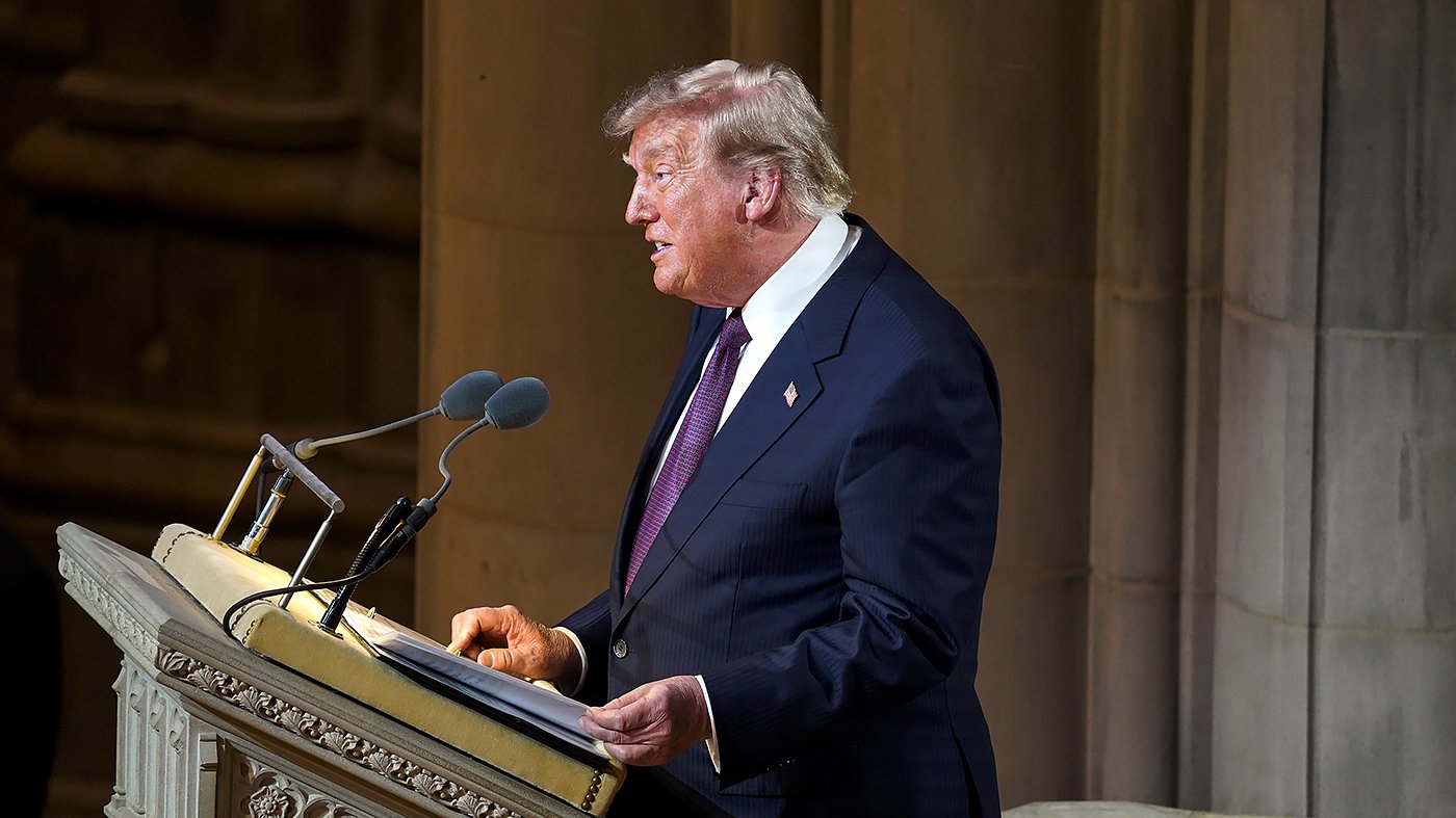 Trump Approval Sinks to New Low in Economist/YouGov Poll as Midterms Loom
