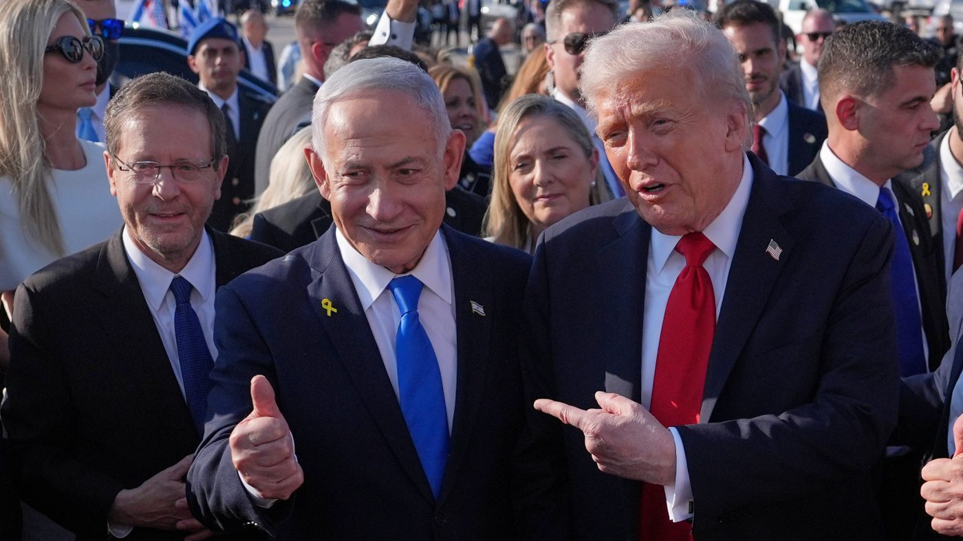 Trump Backs Netanyahu in Israeli Vote, Warns US Won't Act Alone on Iran