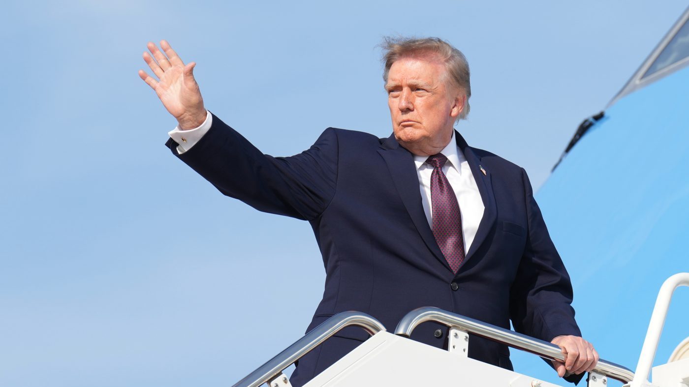 Trump caps three-day swing through GOP strongholds with Ohio rally