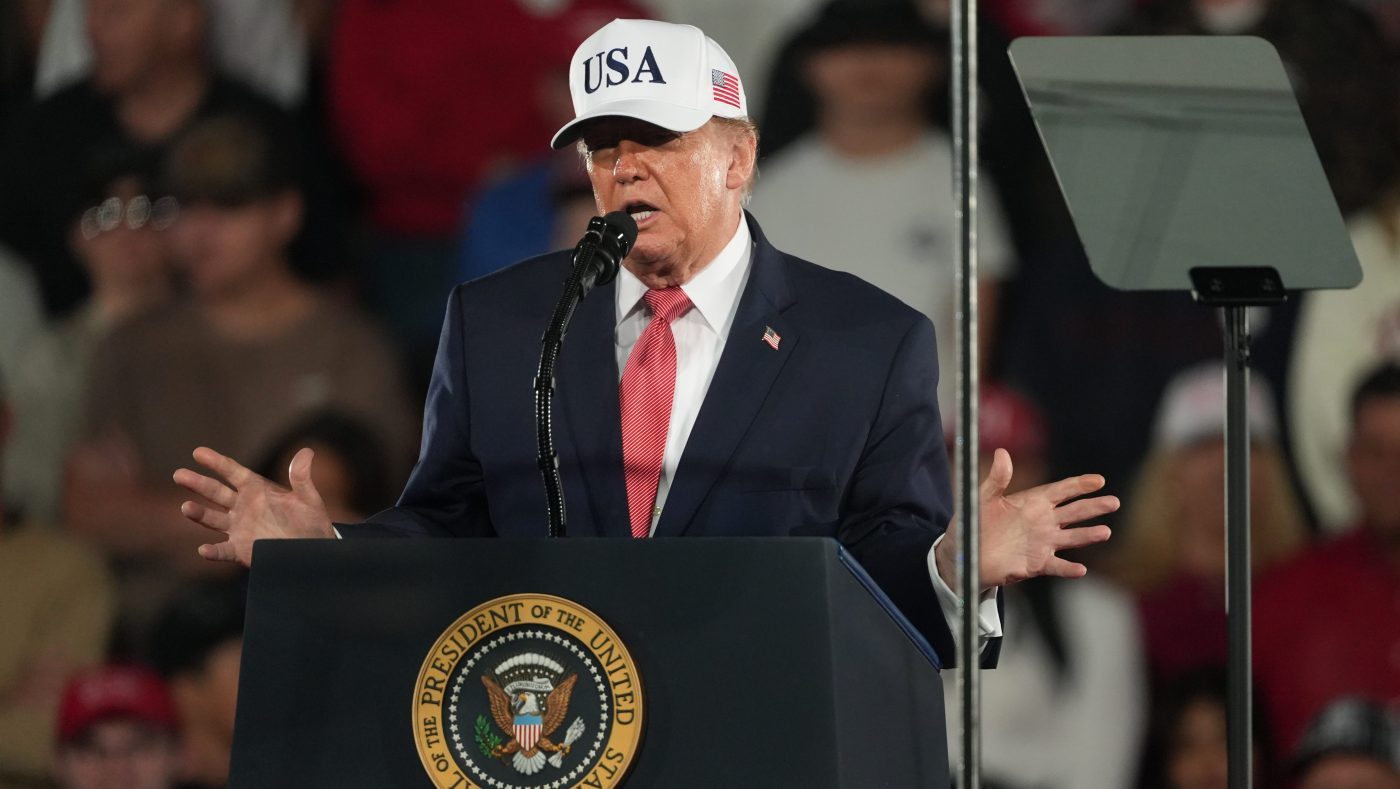 Trump Defends Sanctions Waiver as Key to Hubbard's Release from Russia