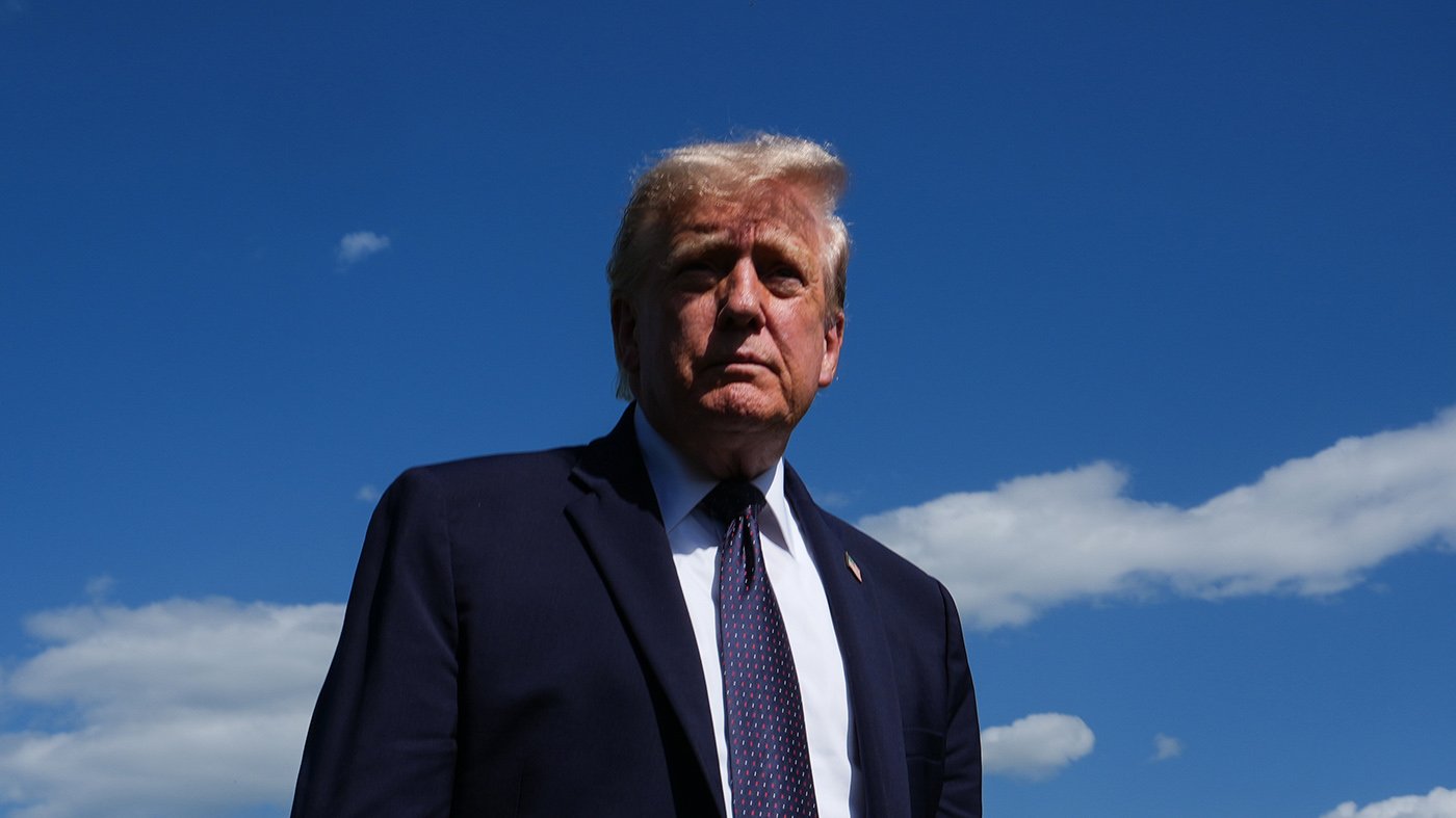Trump Dismisses Graham's Iran Deal Doubts, Warns of 'Big Trouble'