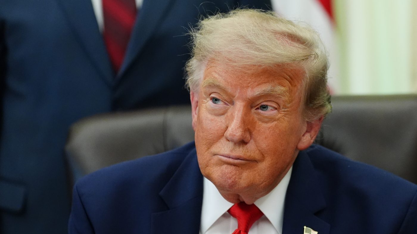 Trump Endorses Biden's Fauci Pardon, Questions Autopen Use