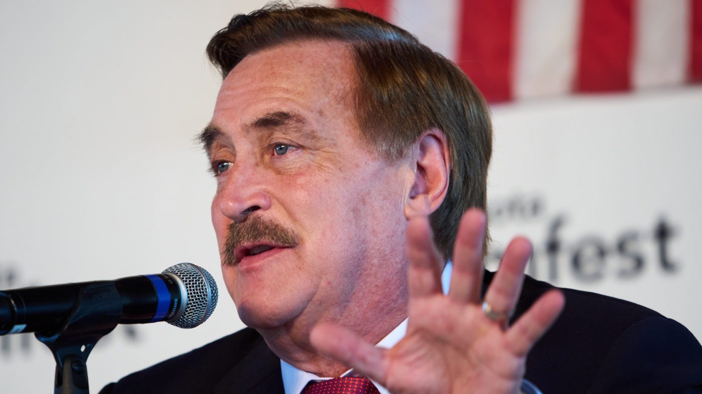 Trump Endorses Lindell in Minnesota Governor Primary Showdown