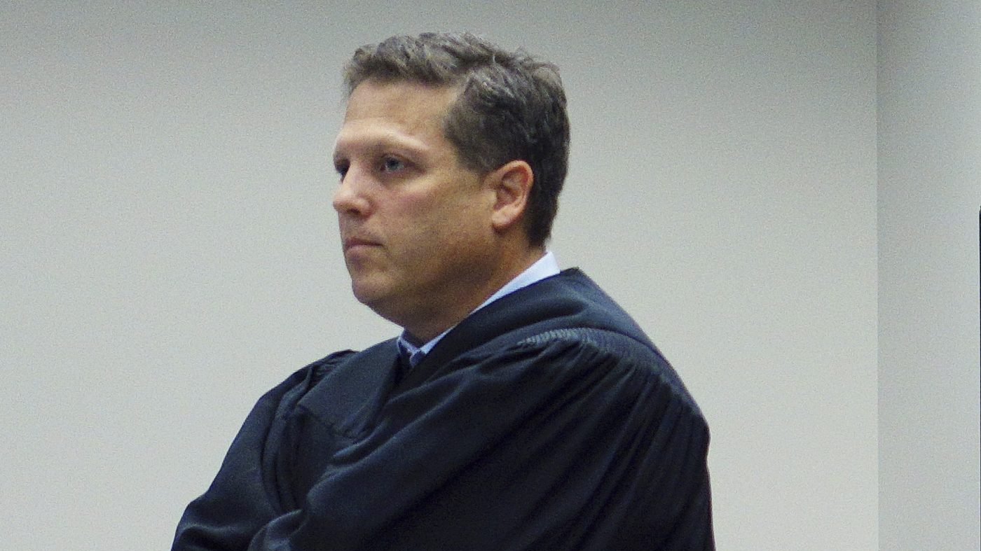Trump Fires New Washington State Prosecutor Hours After Swearing-In