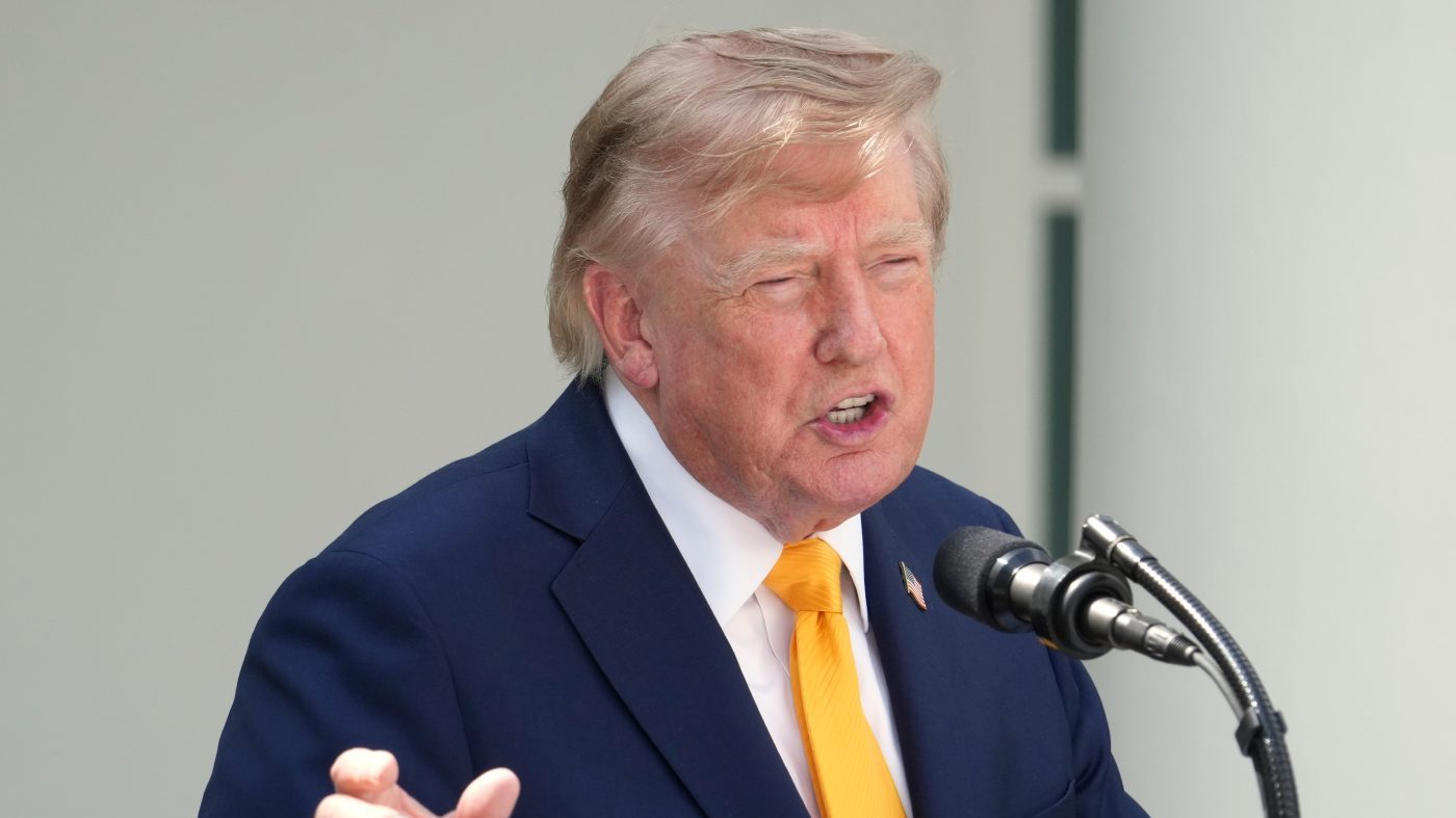 Trump Floats Renaming Lake Ontario 'Lake America' as Trade War with Canada Escalates