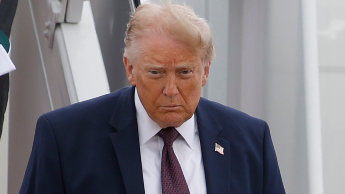 Trump Halts Housing Bill Signing, Demands Senate Pass Voter ID Measure