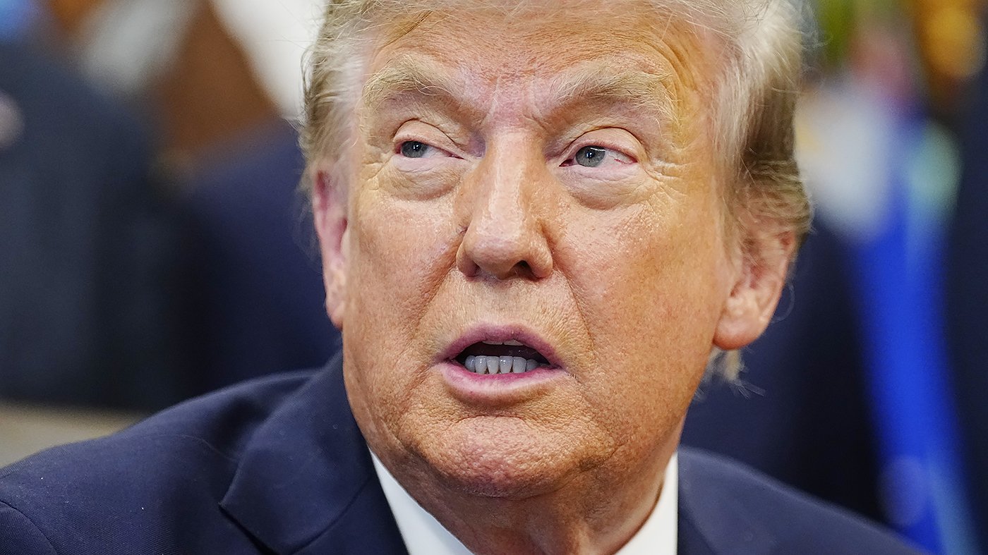 Trump Halts Iran Bombing as Munitions Run Short, Raising New Questions