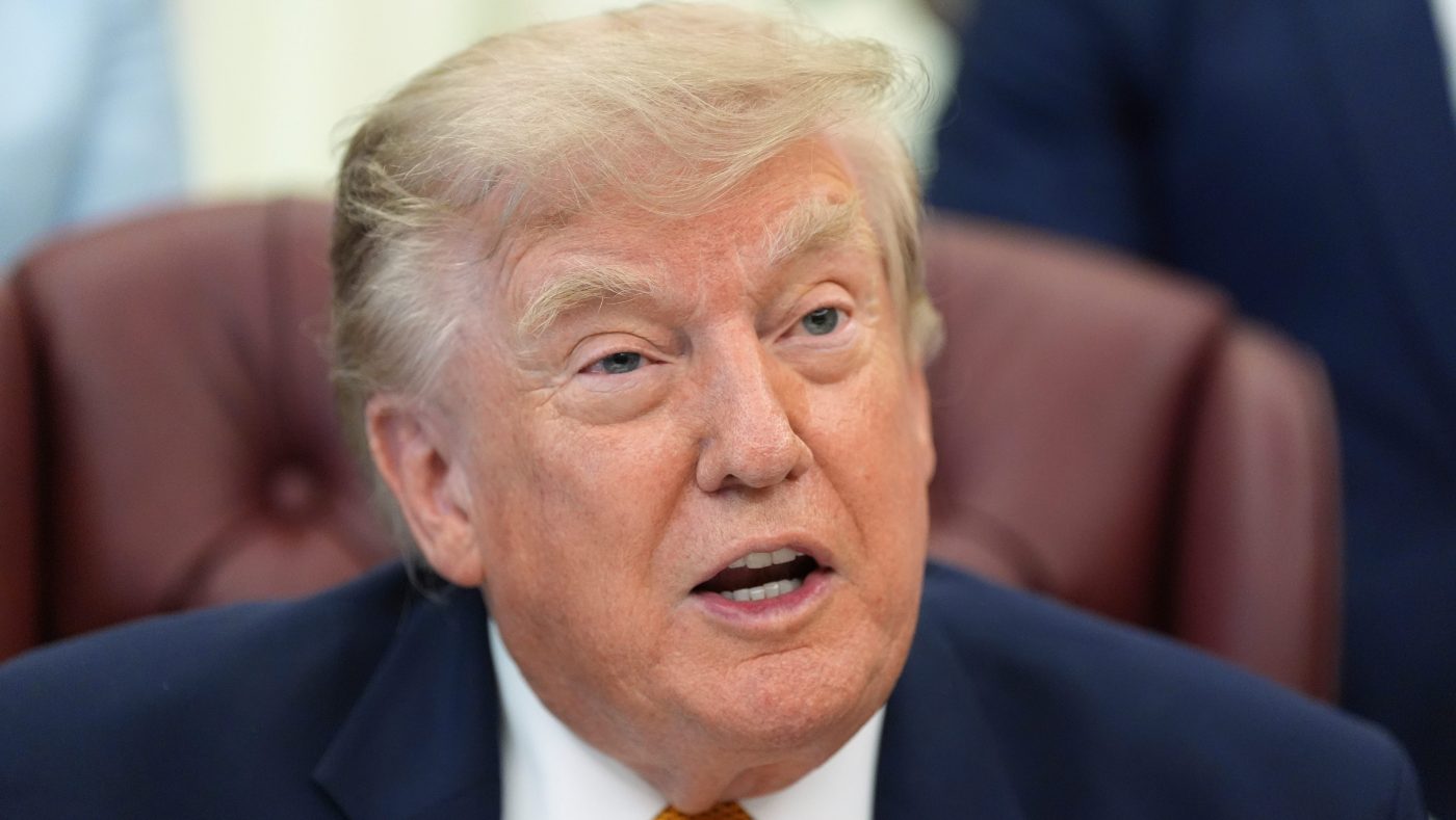 Trump Heads West to Pitch Tax Cuts and Contrast with Newsom