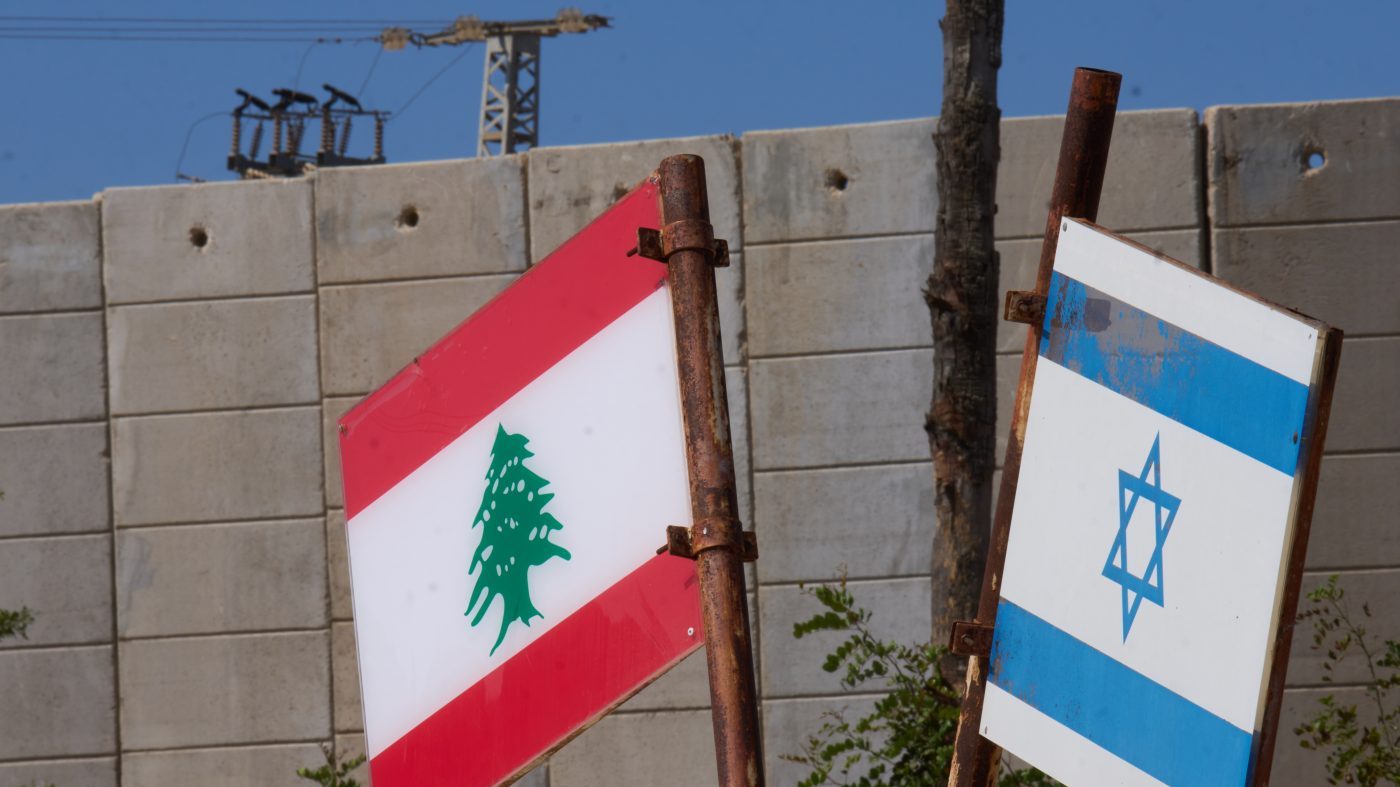 Trump Hosts Lebanese President as US-Iran Tensions Escalate