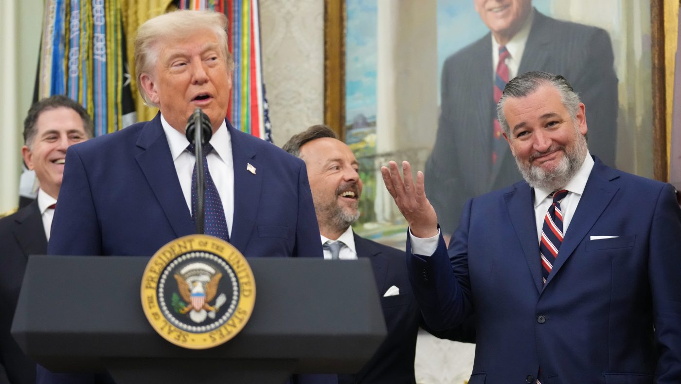 Trump Labels World Cup Referee 'Suspect' After Balogun Red Card Overturned