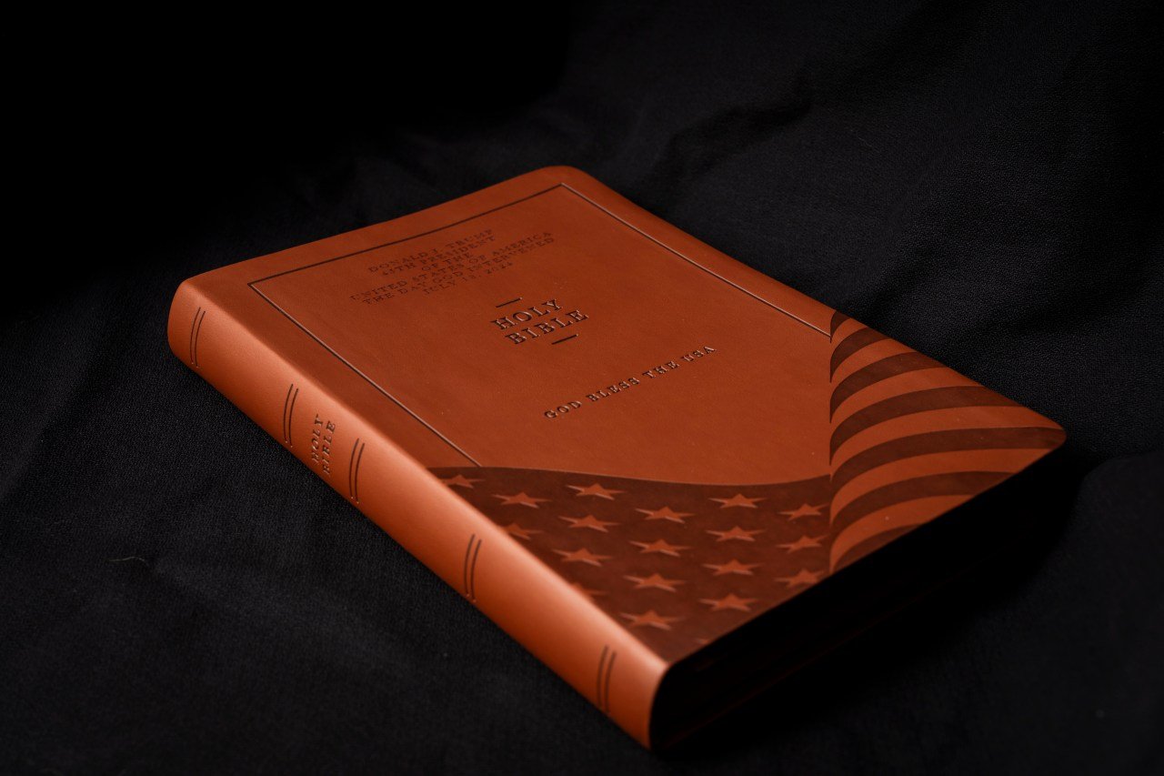 Trump Leads GOP Figures in Bible Marathon, Drawing Christian Nationalism Criticism