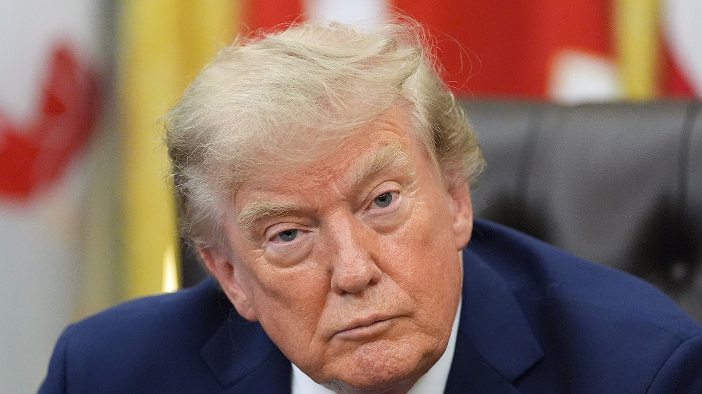 Trump pressures Senate GOP to skip recess for college sports bill