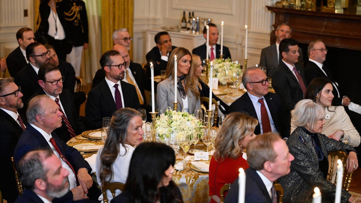 Trump's $330M Ballroom Fund: Adelson, Apple, Nvidia Top Donors