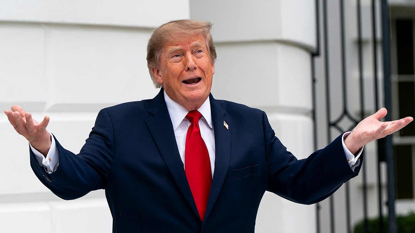 Trump's Approval Slips to New Lows as GOP Faces Midterm Headwinds