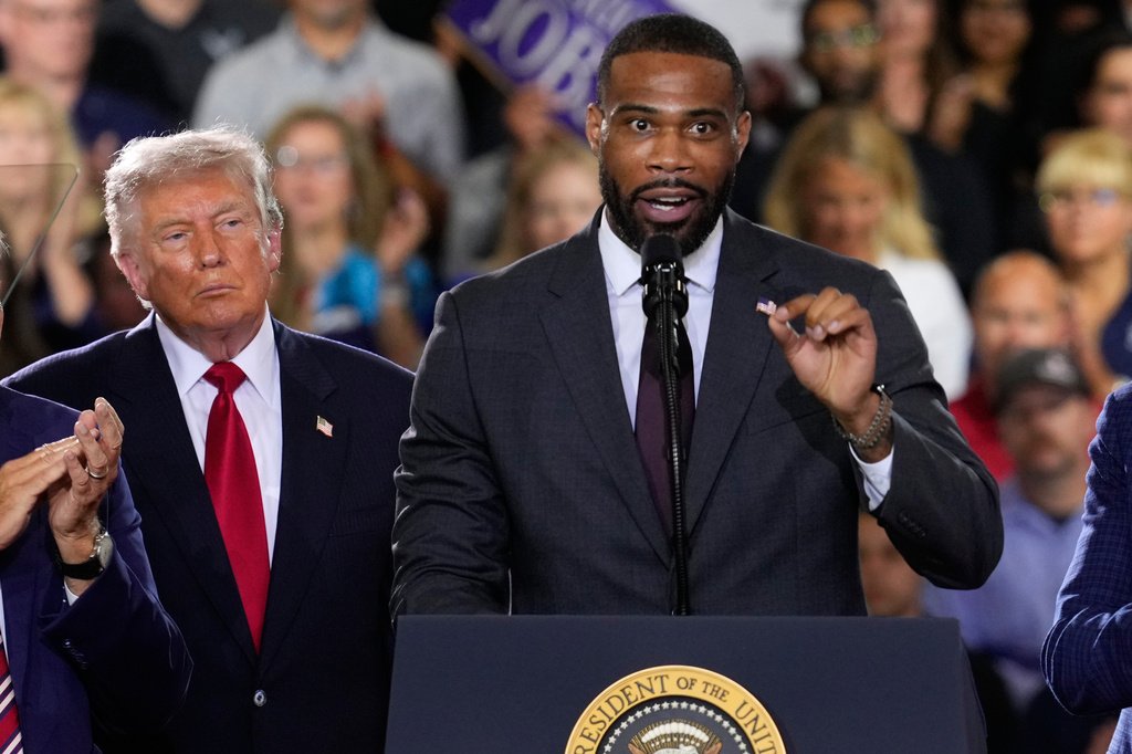 Trump's First House Primary Loss Exposes GOP's Name-Bias