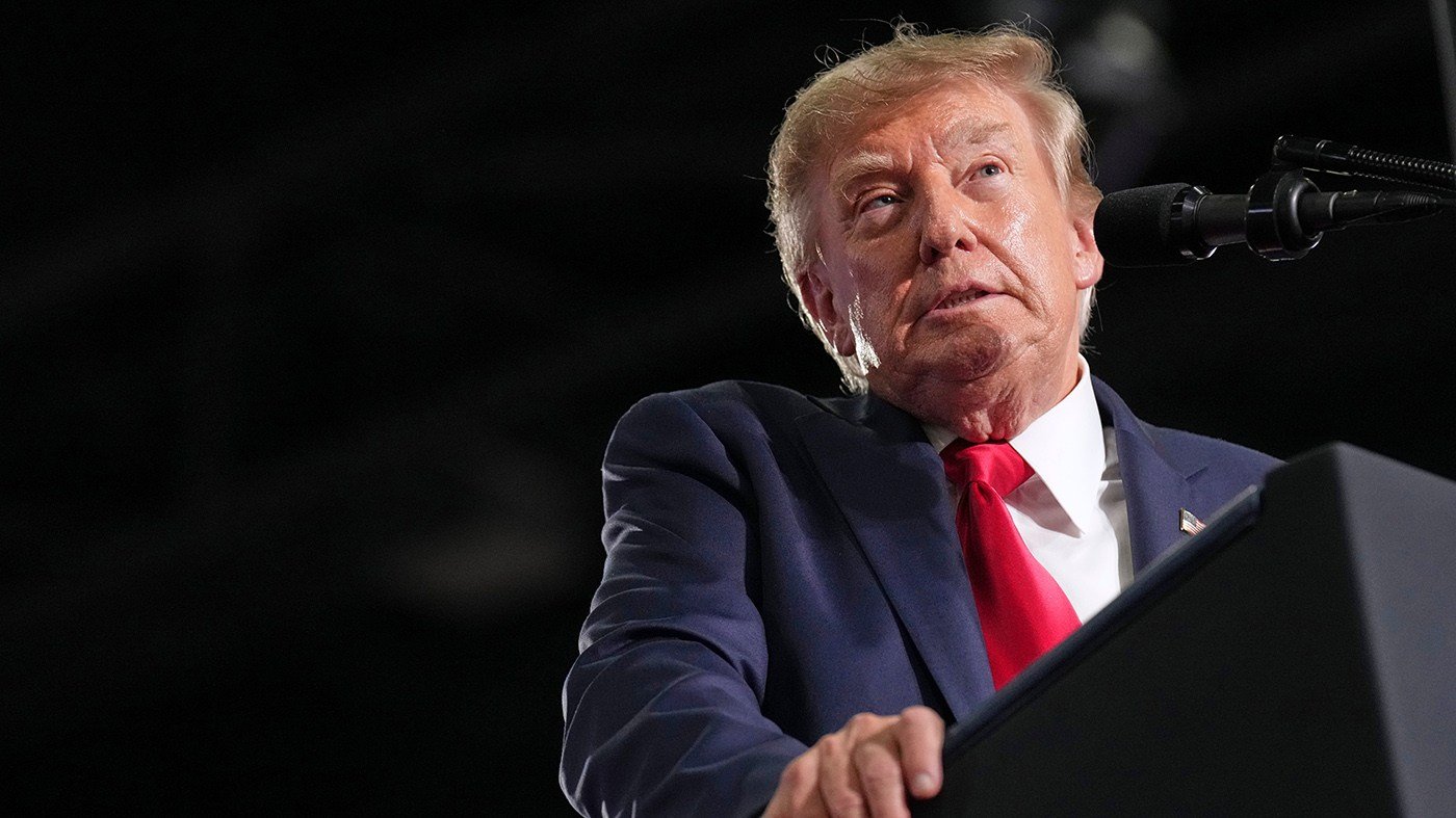 Trump's Self-Focused Midterm Push Worries GOP Strategists