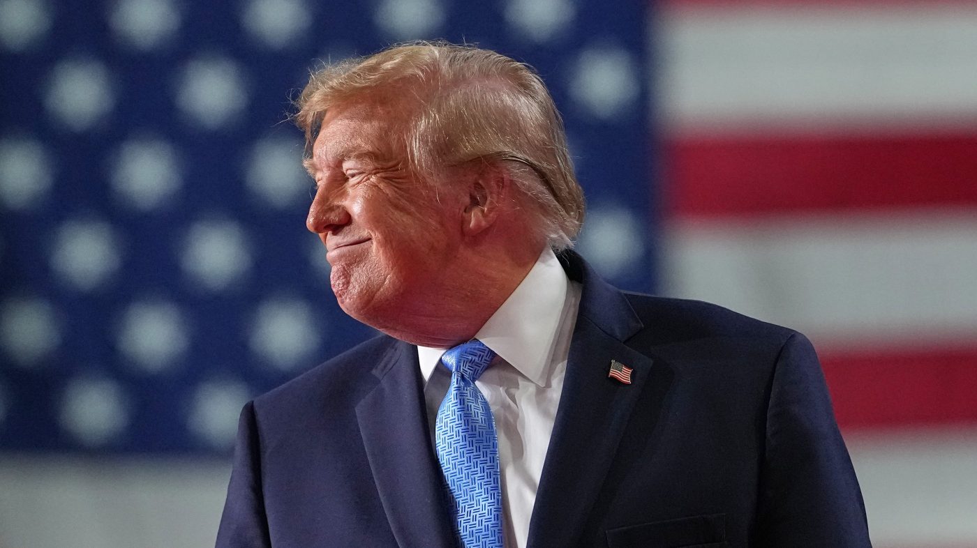 Trump's Texas Rally Swing Targets Abbott and Paxton as GOP Battles Midterm Headwinds