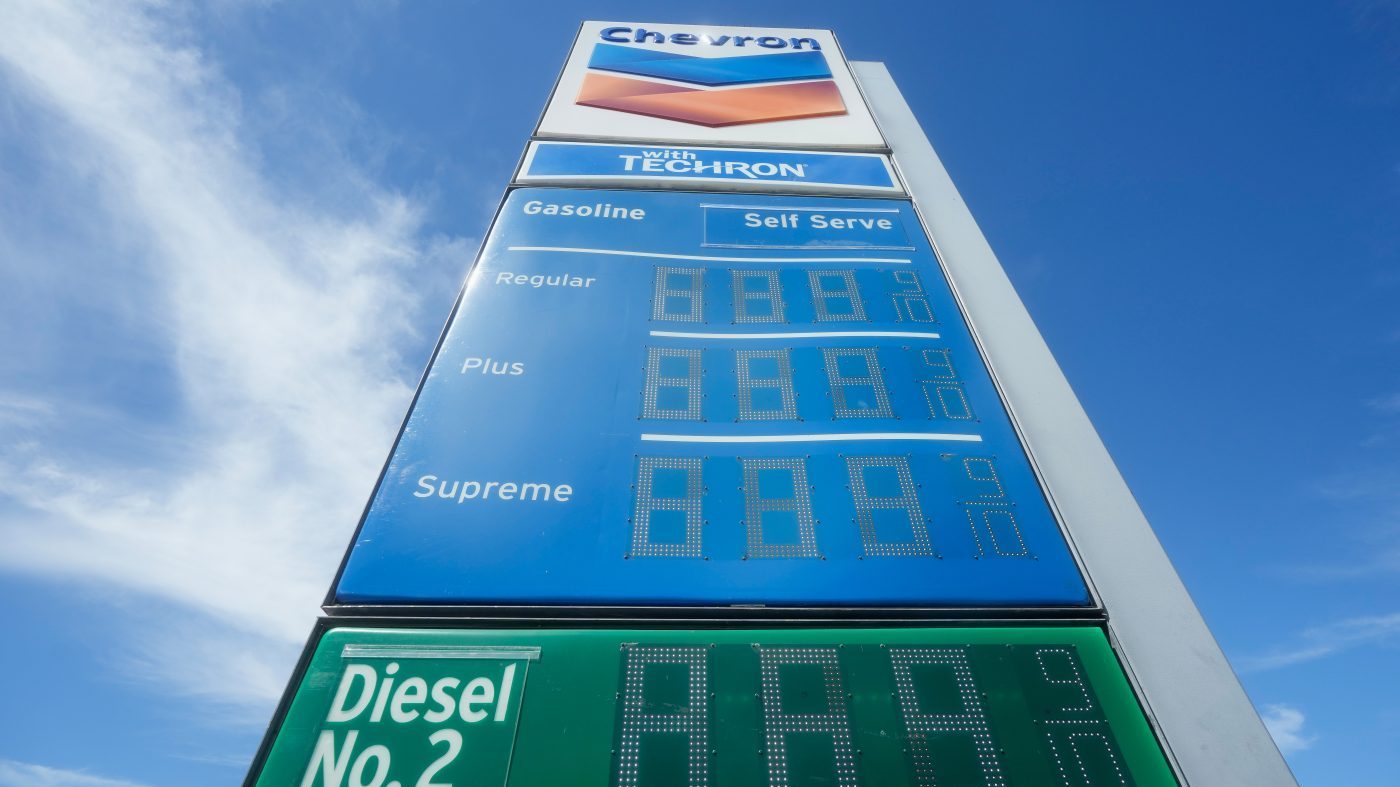 Trump signs executive order to lift diesel fuel tax restrictions amid record prices