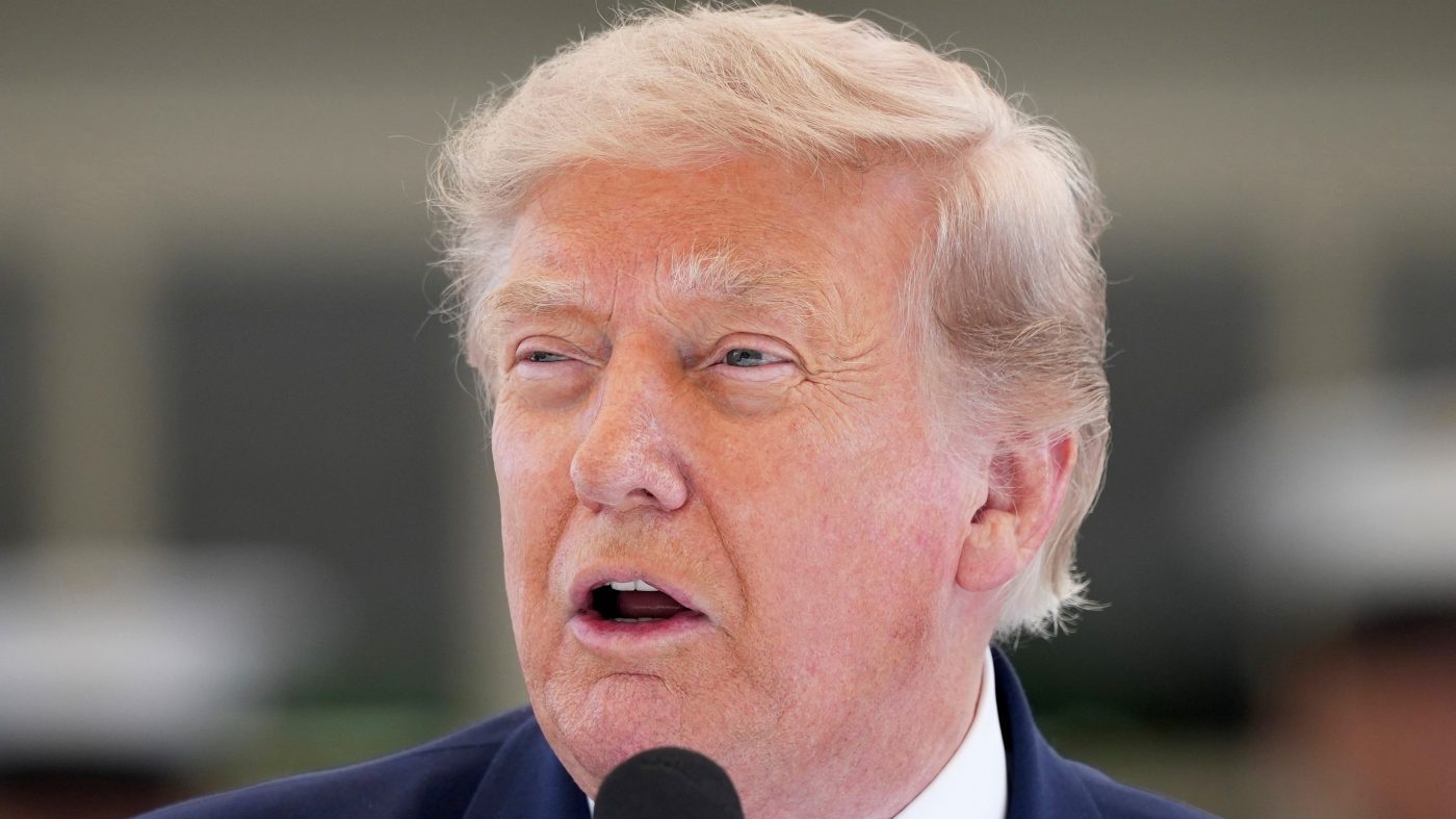 Trump signs memo to let private firms run cyber ops against crime groups