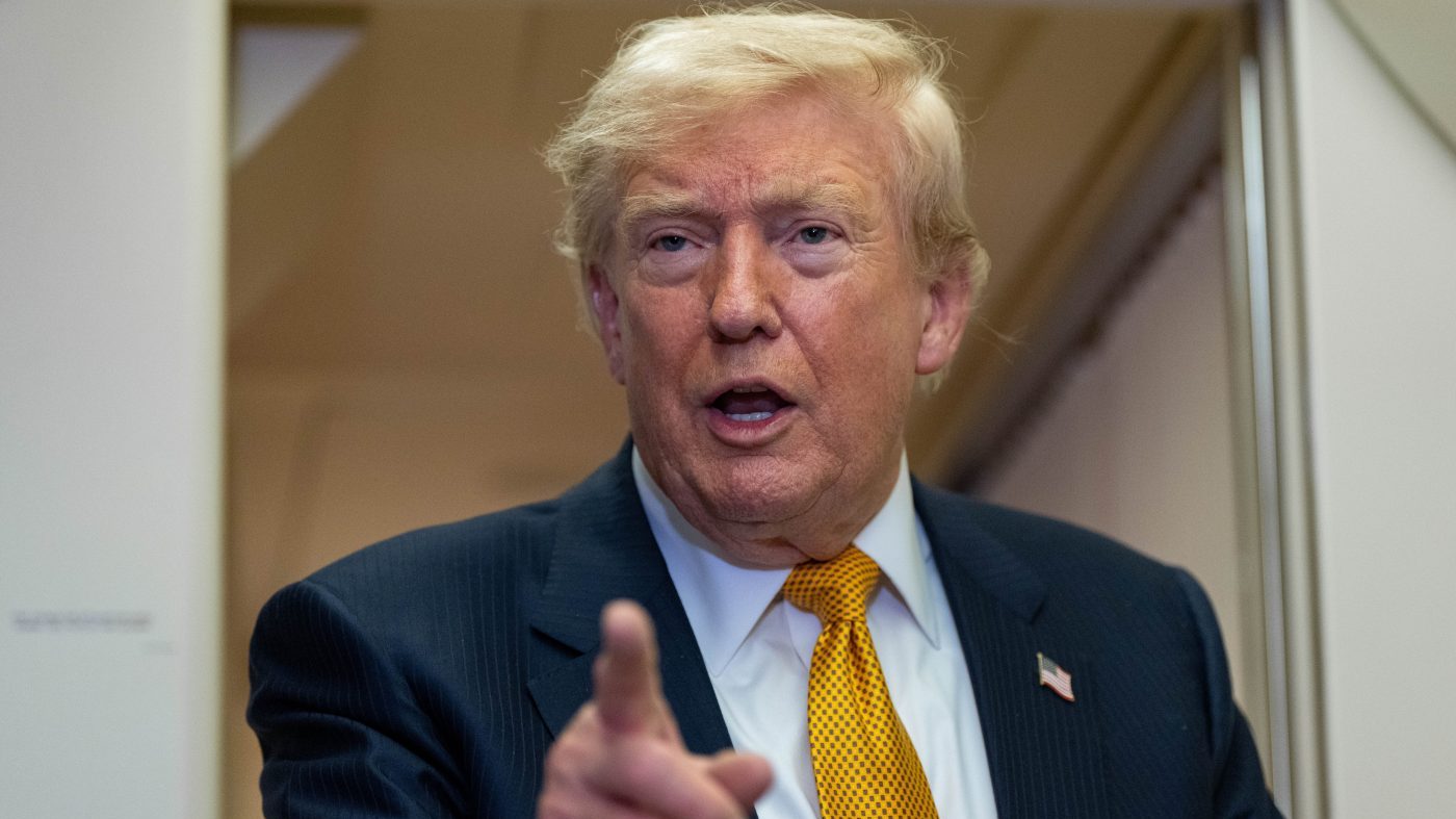 Trump Warns Reporter: If Iran Hits Air Force One, 'You Go' Too