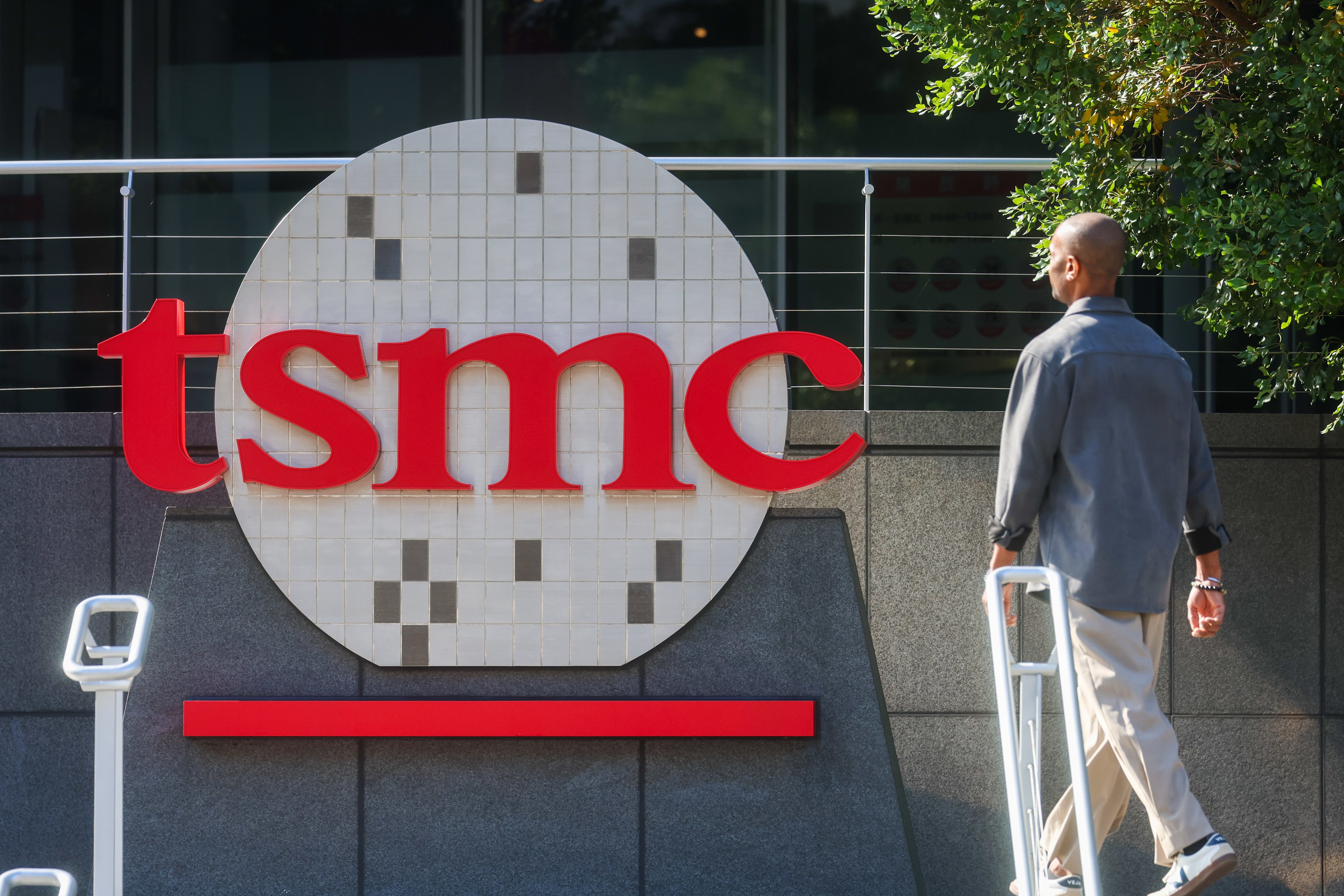 TSMC Commits Additional $100 Billion to US Chip Plants Amid Rising Demand