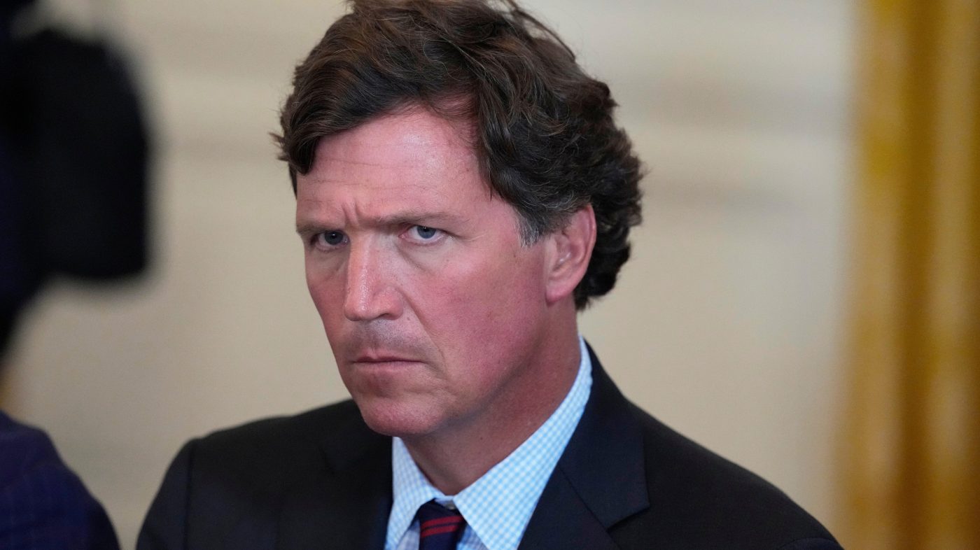 Tucker Carlson Apologizes for Backing Trump, Citing Iran Conflict as Turning Point