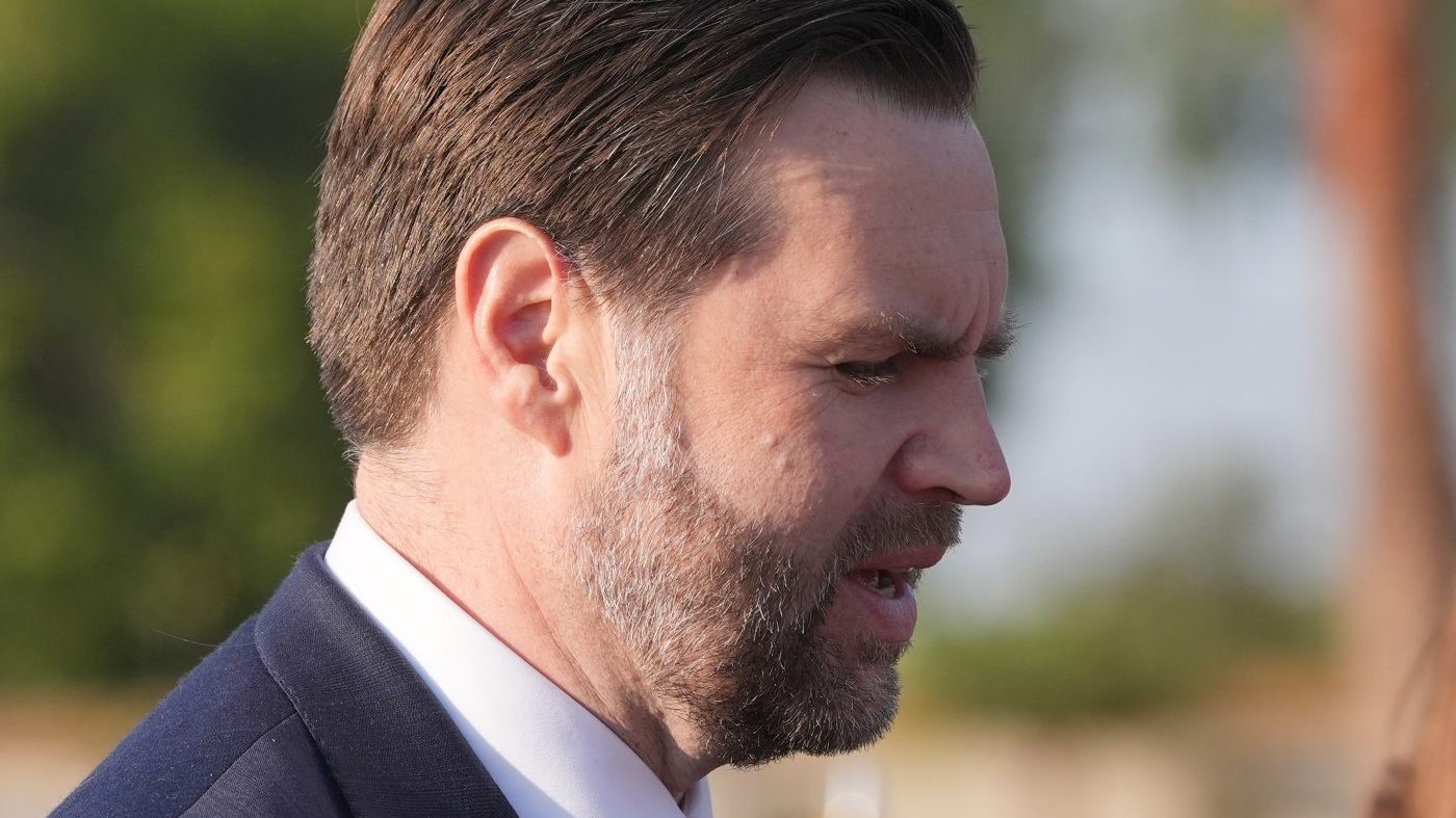 U.S.-Iran Ceasefire Hangs by Thread as Islamabad Talks Face Collapse