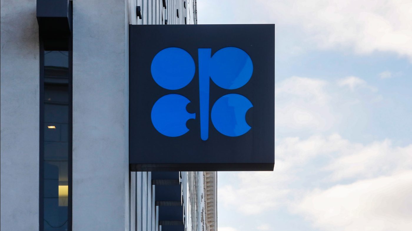 UAE to Quit OPEC on May 1 After Production Policy Review