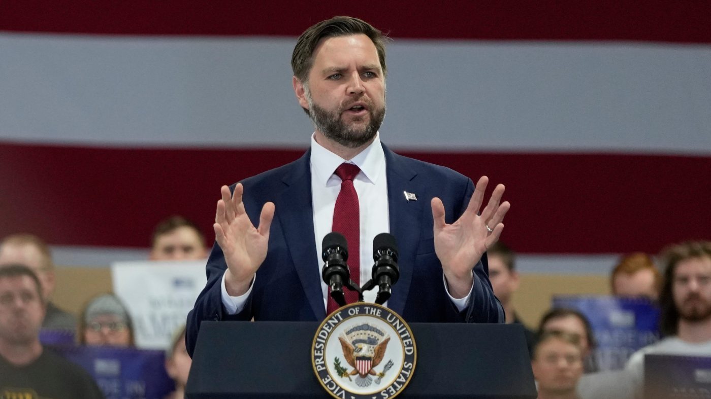 Vance Hits Iowa as GOP Factions Split on Trade and Iran