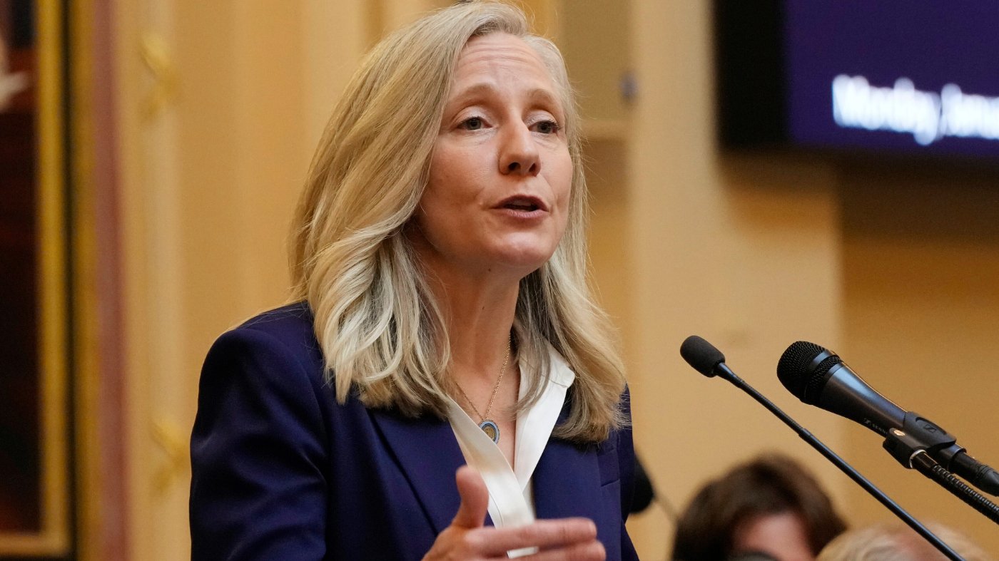 Virginia Governor Spanberger's Approval Plummets Amid Tax and Redistricting Battles