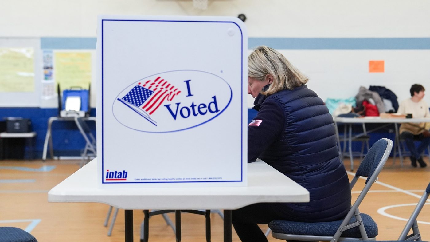 Virginia Supreme Court Blocks Redistricting Certification, Democrats Lose Appeal Bid