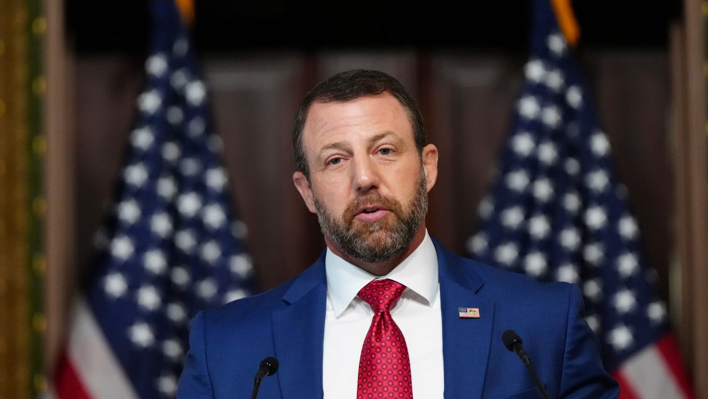Voto Latino Leads Coalition Demanding Mullin Impeachment Over Detention Deaths and ICE Shootings
