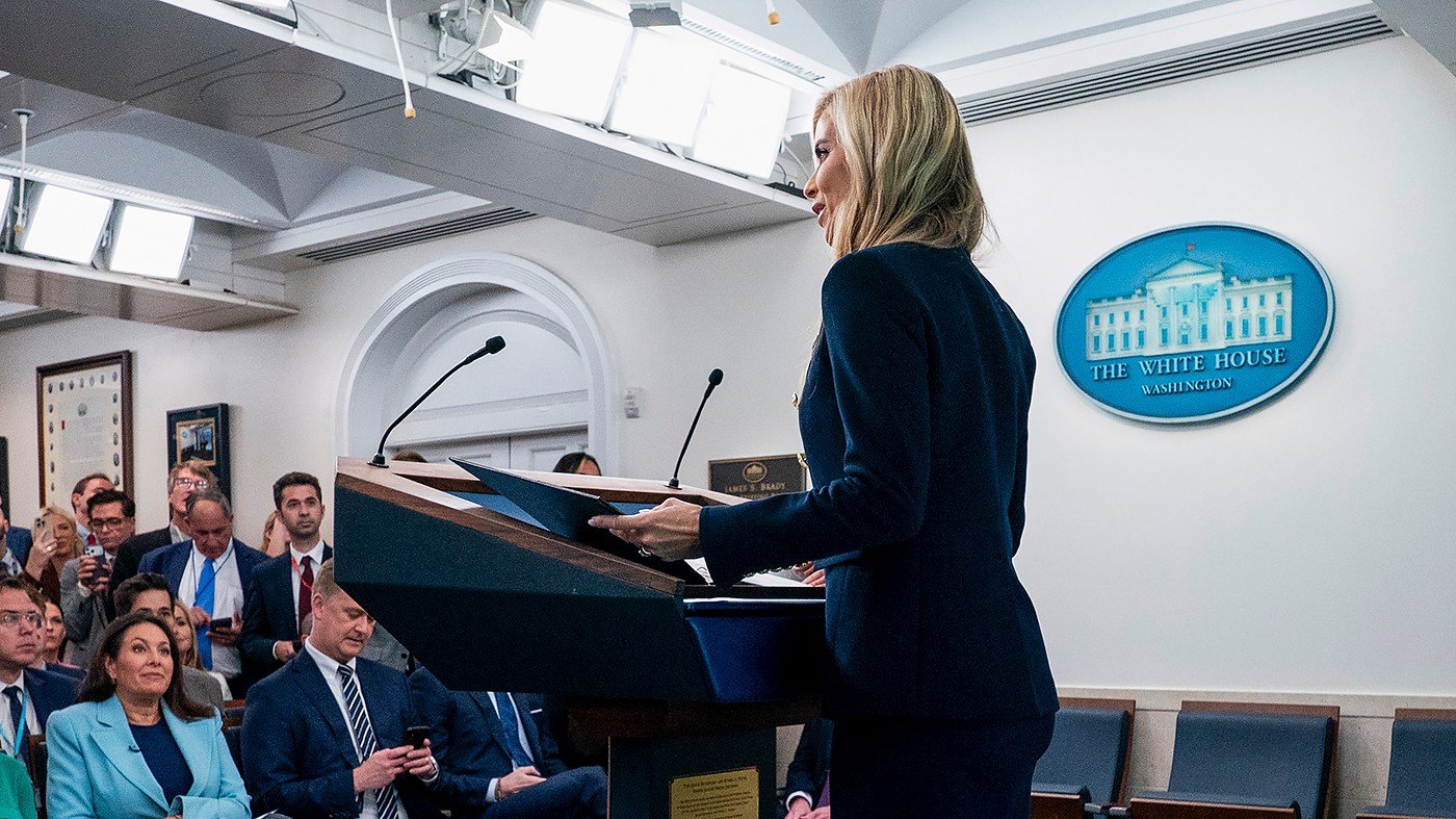 Watchdog seeks California bar probe into White House press secretary's law claims