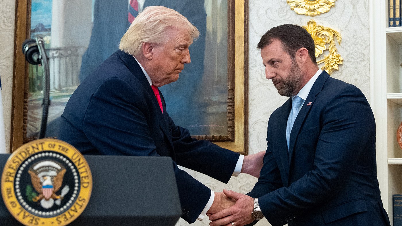 White House Confirms Trump, Mullin Aligned on Restarting ICE Traffic Stops After Pause