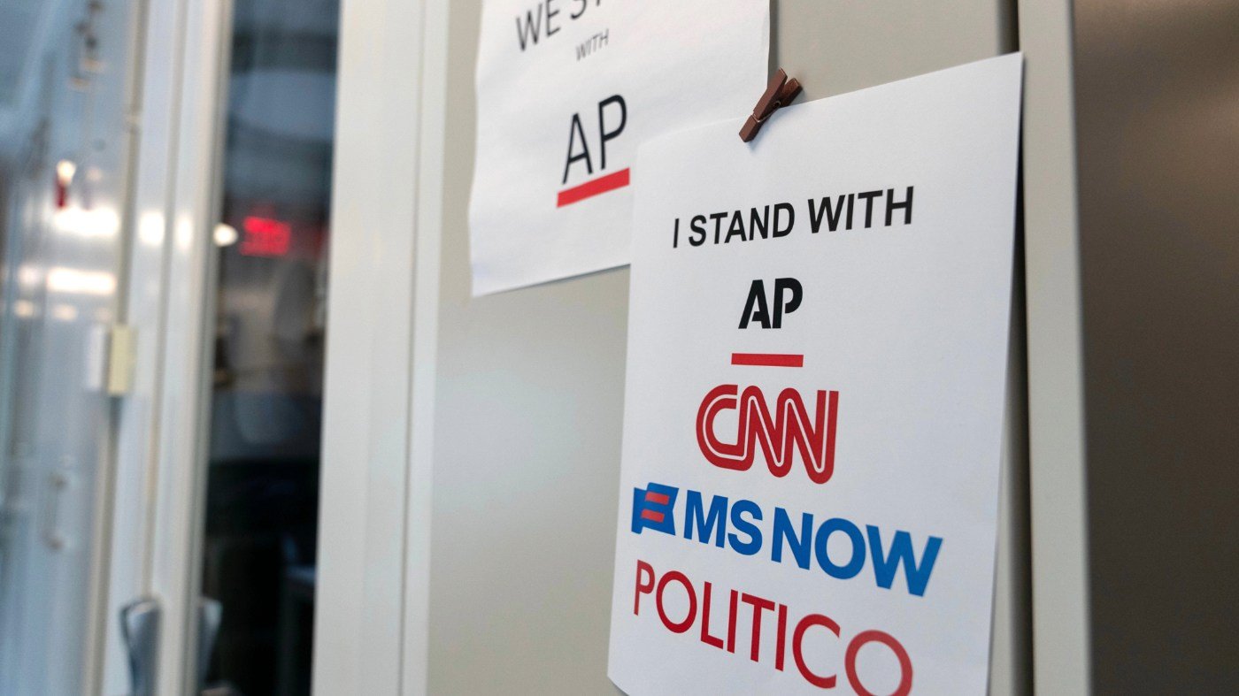White House Press Ban Sparks Call for Bipartisan Guardrails on Presidential Power