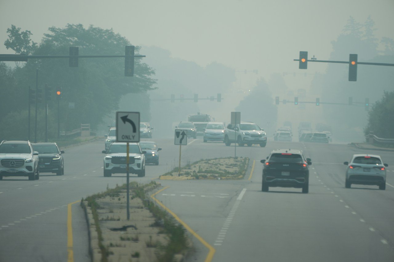 Wildfire Smoke Disrupts Mets-Phillies, Postpones Chicago MLS Match as Air Quality Worsens
