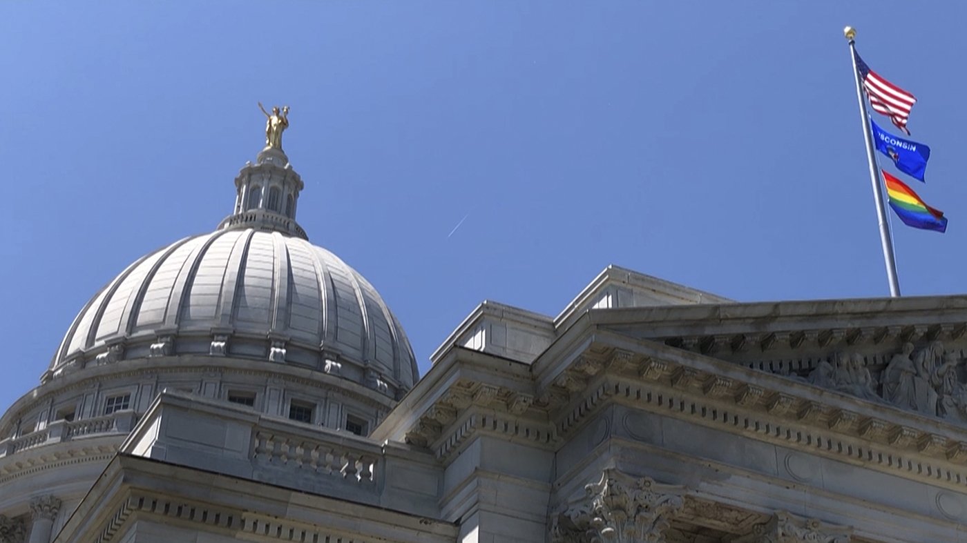 Wisconsin Judge Blocks Voters From Recasting Ballots After Democratic Shake-Up