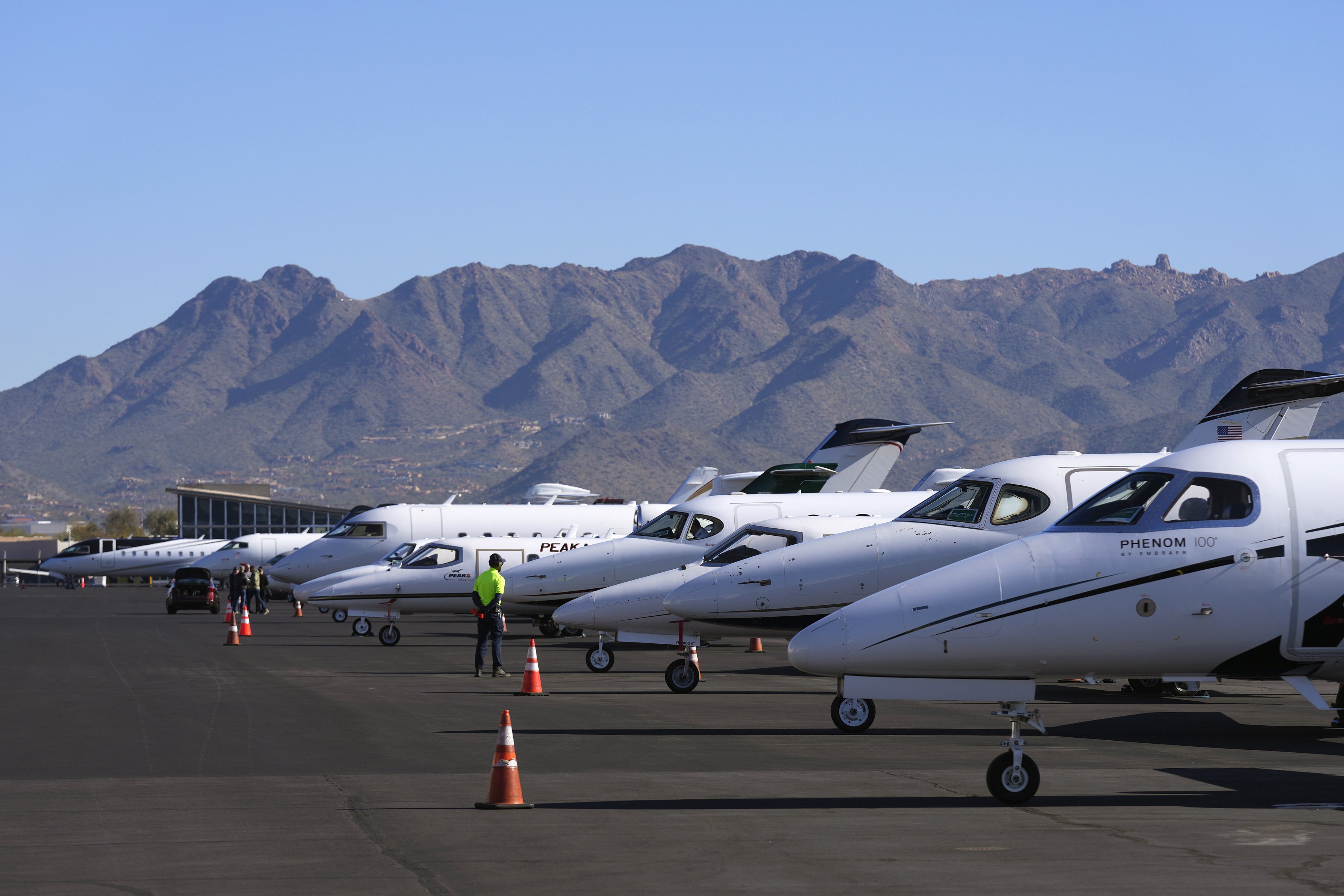 World Cup's Private Jet Emissions Draw Scrutiny as Fans Subsidize Luxury Travel